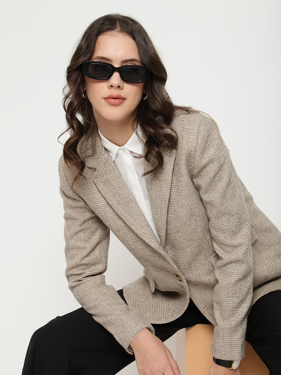 Beatnik Front Open Regular Shawl Collar Womens Beige Blazers