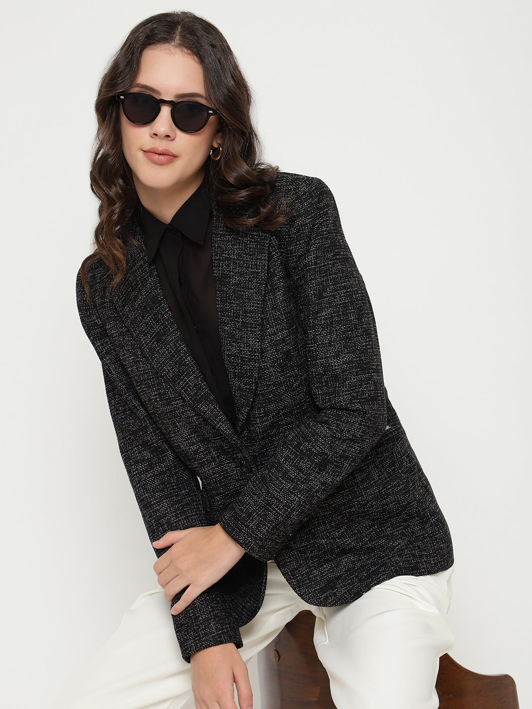 Beatnik Front Open Regular Shawl Collar Womens Black Blazers