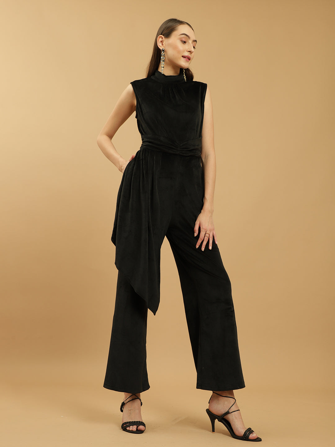 Wide Leg Velvet Full-Length Black Jumpsuit with Fitted Bodice and Halter Neck